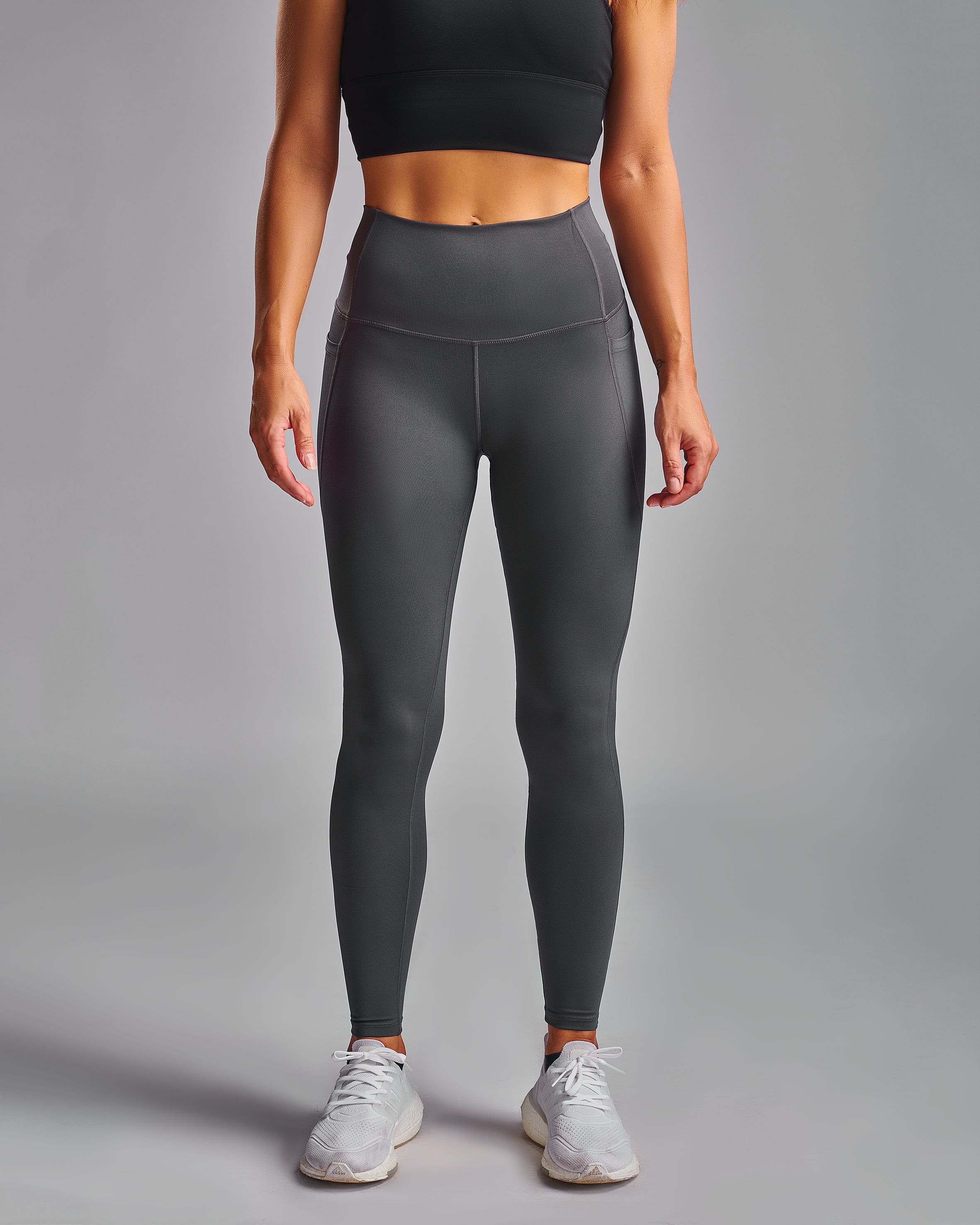 Align Leggings. Grey Ultralux fabric with side pockets.