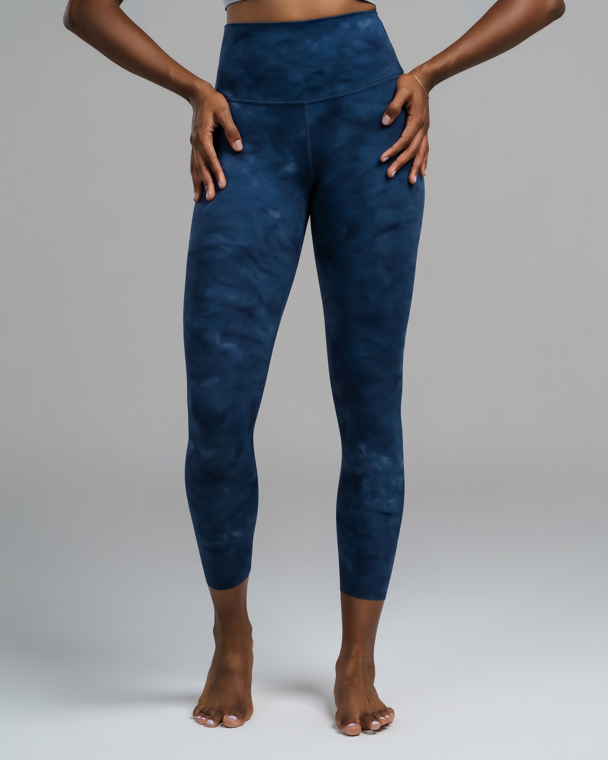 Align Leggings. Blue Tie Dye Print Ultralux fabric.